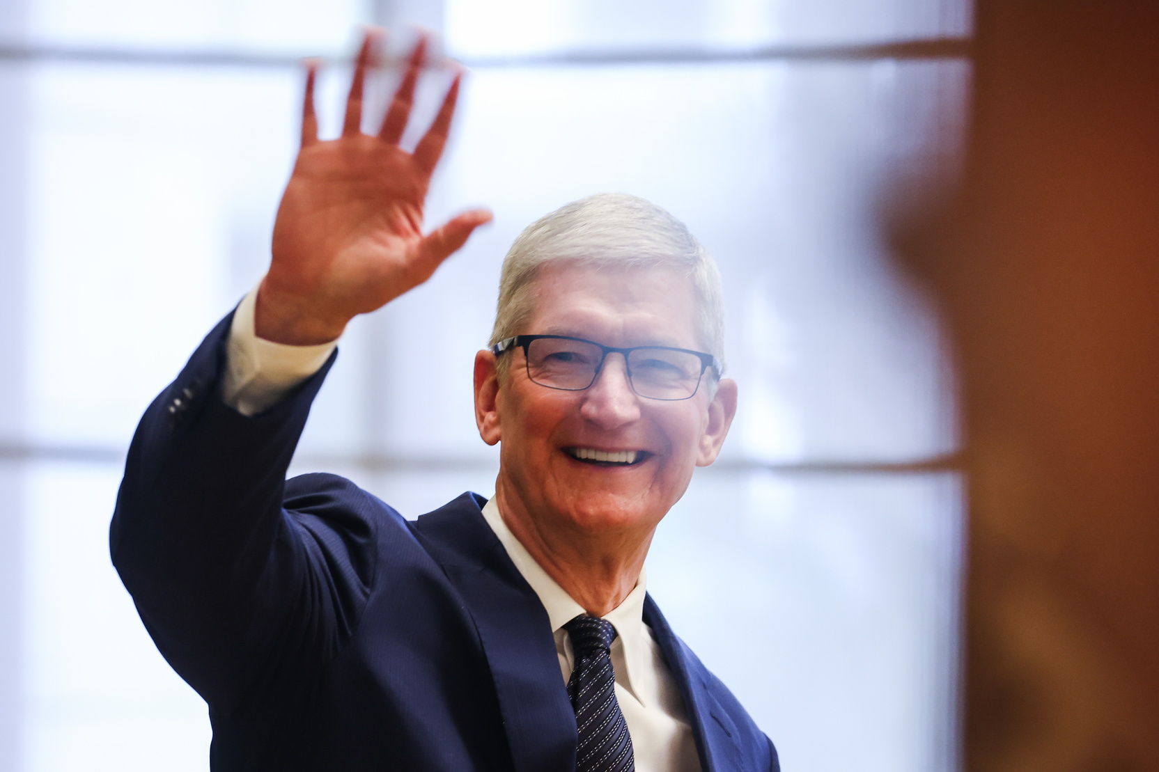 Apple утвердила вознаграждение в $47 млн для Тима Кука