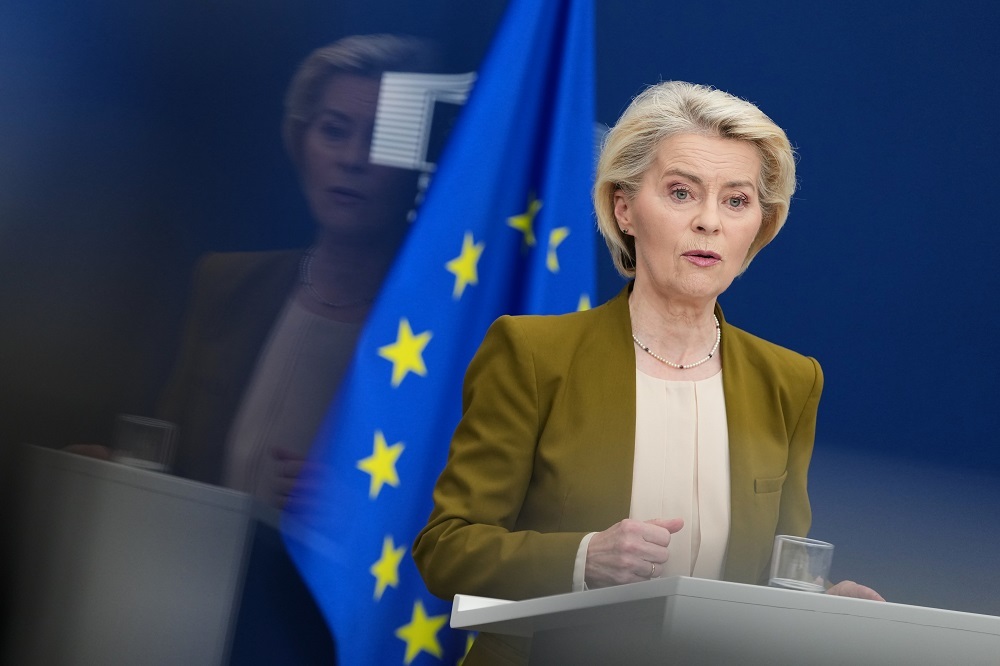 Урсула фон дер Ляйен проигнорировала скандал с Федороввым во время визита в Киев
