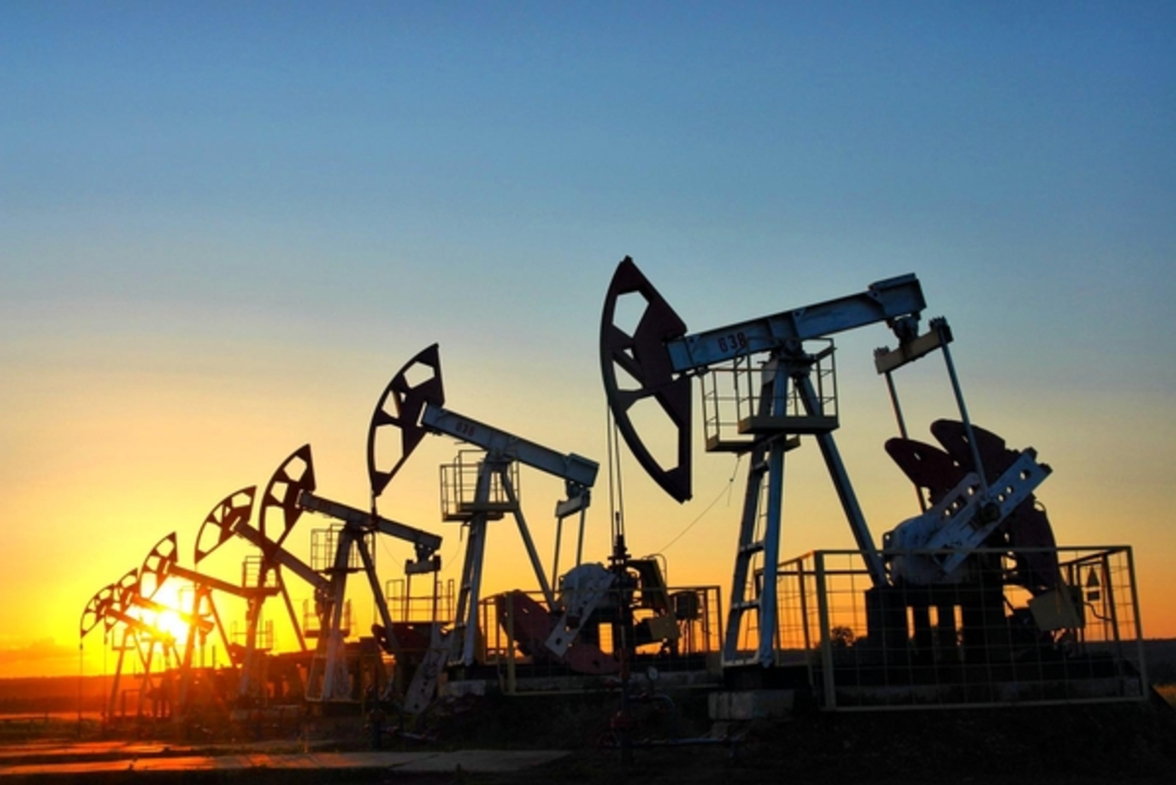 Newsweek: В офисе Зеленского предложили снизить лимит цен на российскую нефть