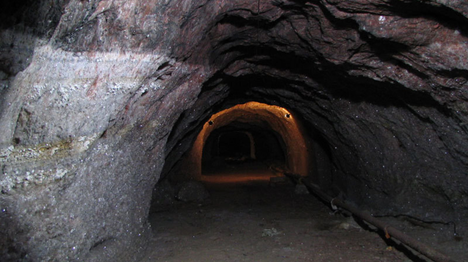 В ЛНР подтвердили гибель двух шахтеров