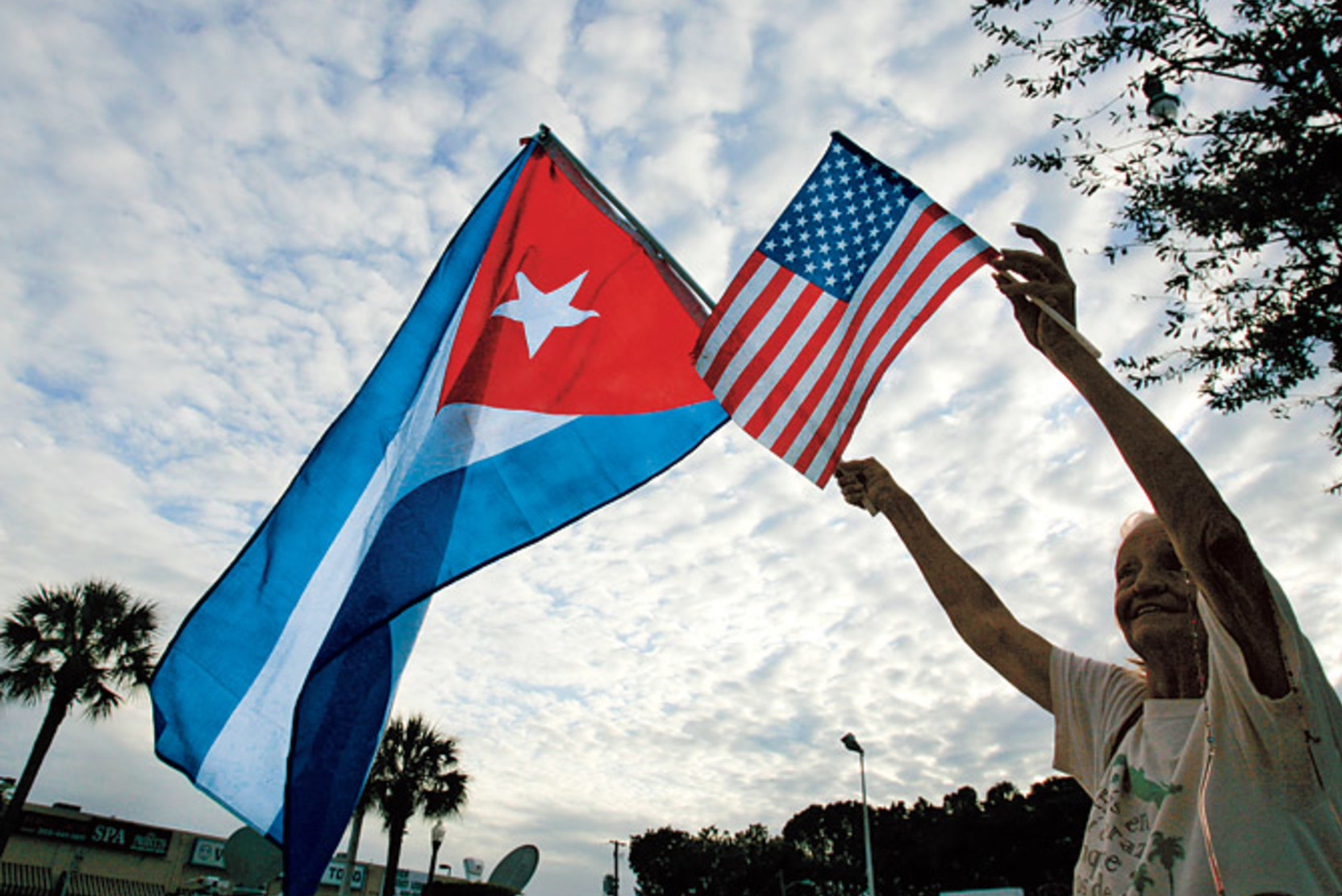 США приостановили полеты чартерных рейсов в девять аэропортов Кубы