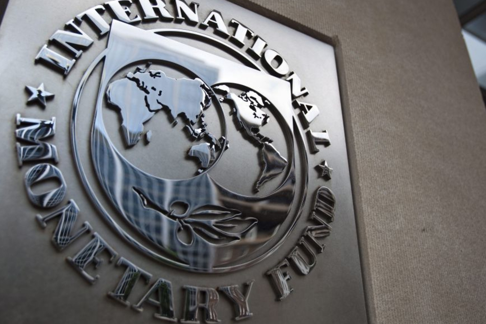 МВФ призвал Конгресс США немедленно поднять потолок госдолга